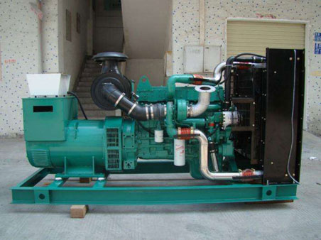 西乌珠穆沁1100kw康明斯柴油发电机组图片 西乌珠穆沁1100kw康明斯柴油发电机组图片